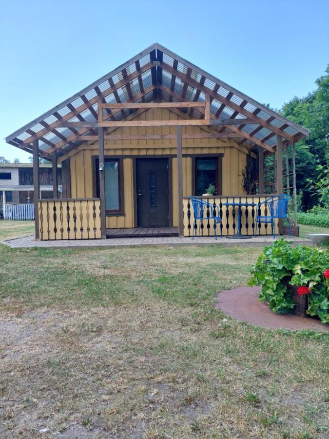 jõekalda kodumajutus Vila Häädemeeste Exterior foto